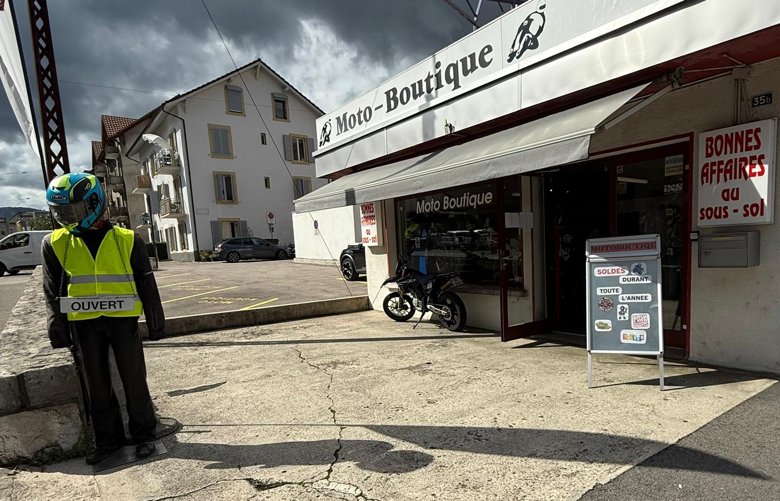 moto boutique à Peseux