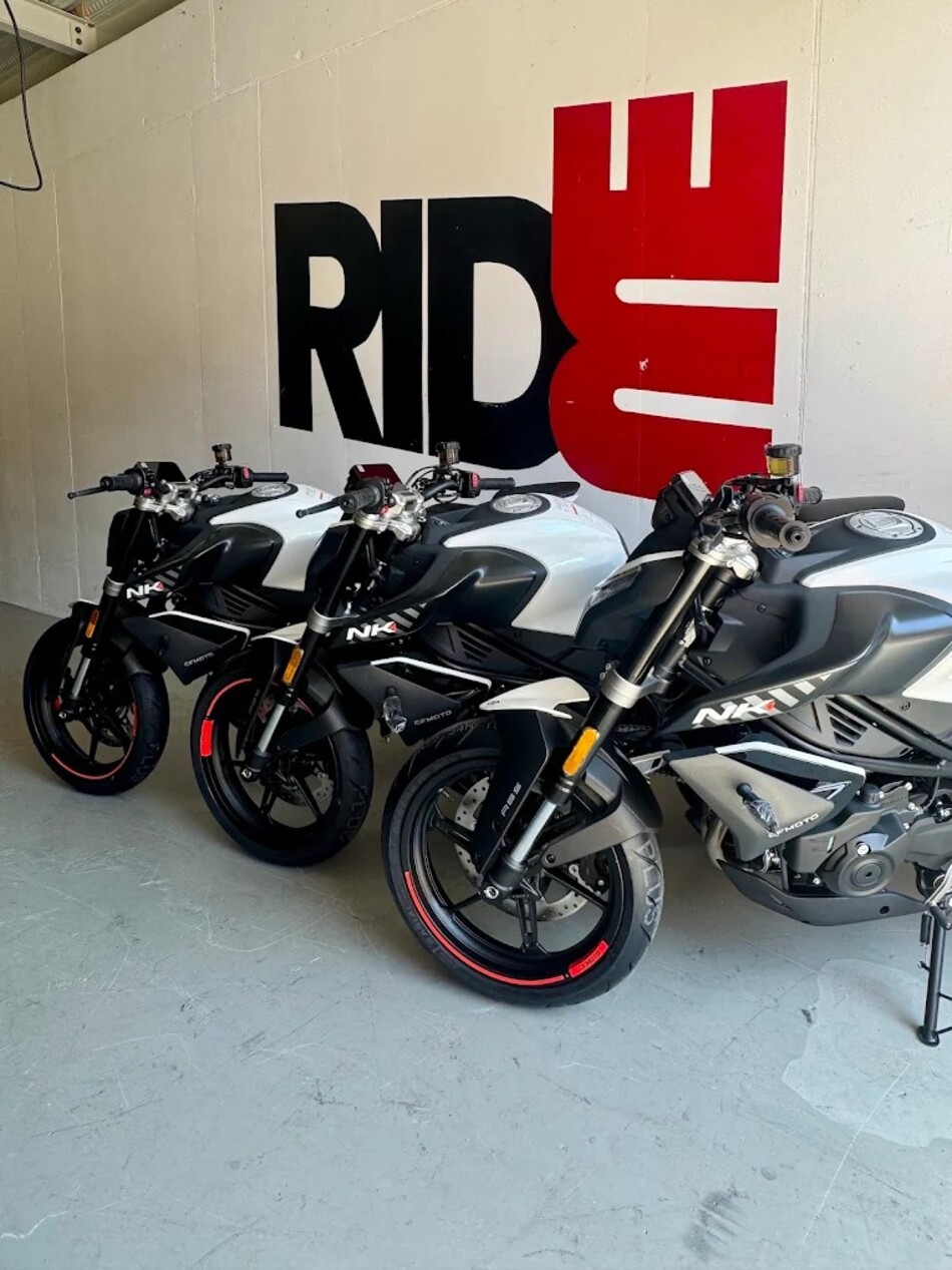 Garage moto à Crissier