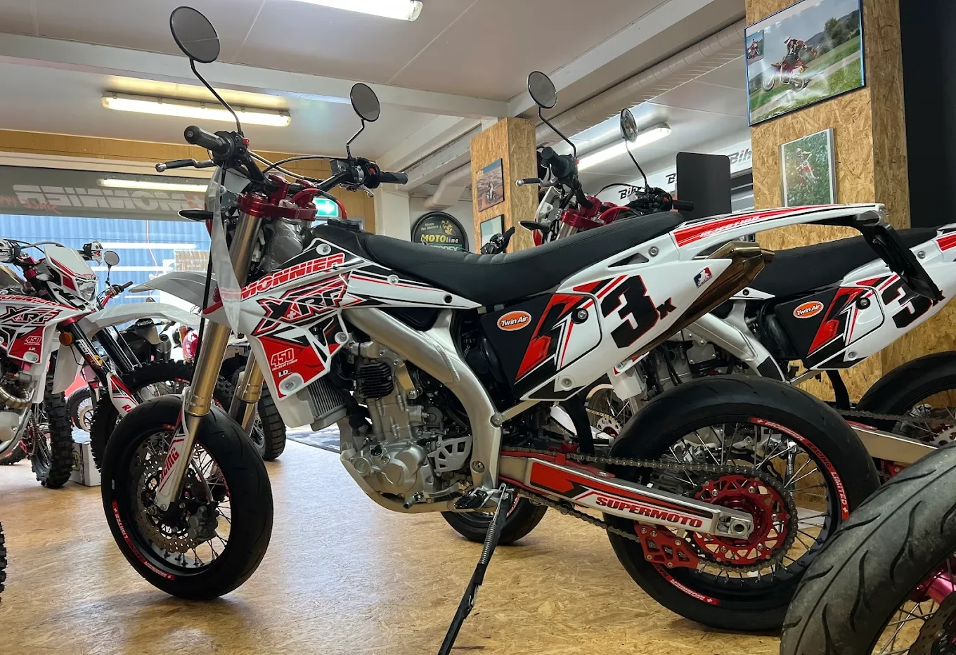 Garage moto à Moudon