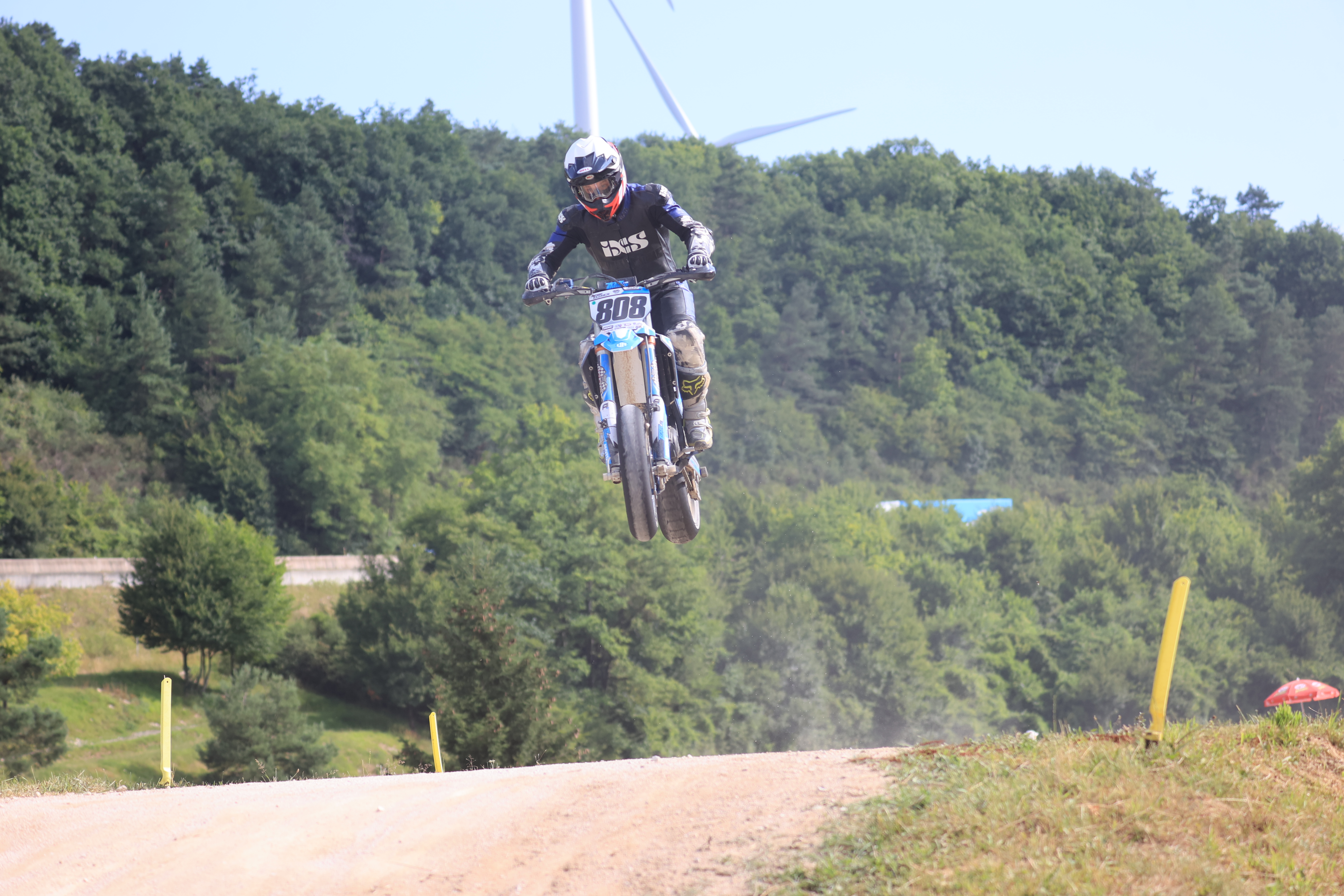 Anthony Ecuyer (Atelier 808) is making the leap across the border: Heading for the 2026 French Supermotard Championship